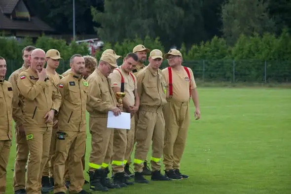 Powrót po 11 latach: OSP Dobra na podium Powiatowych Zawodów Sportowo-Pożarniczych