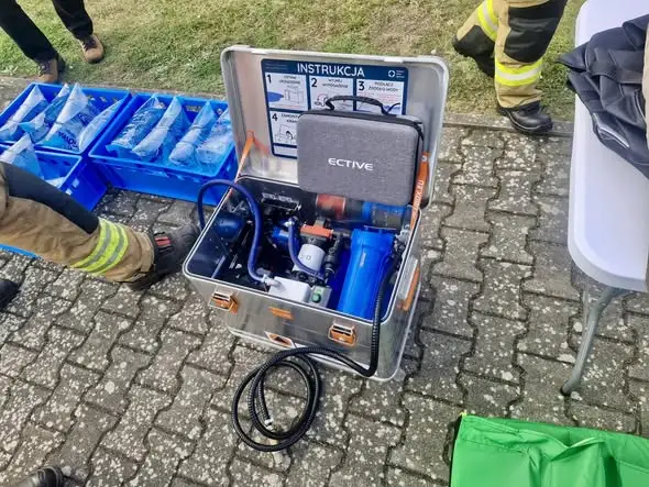 Trening obrony cywilnej w Gminie Dobra: OSP pokazała sprzęt i uczyła mieszkańców