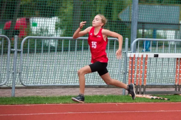 Młodzi lekkoatleci z Polic zdominowali V rzut Czwartków Lekkoatletycznych