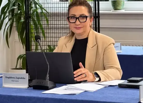 Budżet gminy Dobra na 2027 rok: środki na bieżące zadania i inwestycje zabezpieczone