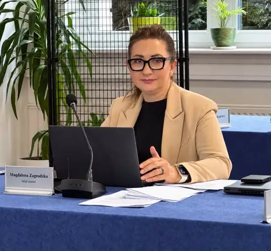 Budżet gminy Dobra na 2027 rok: środki na bieżące zadania i inwestycje zabezpieczone
